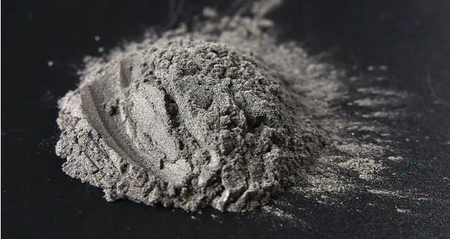 Processo per la produzione di strutture di composti di titanio tramite intermedi contenenti TiO